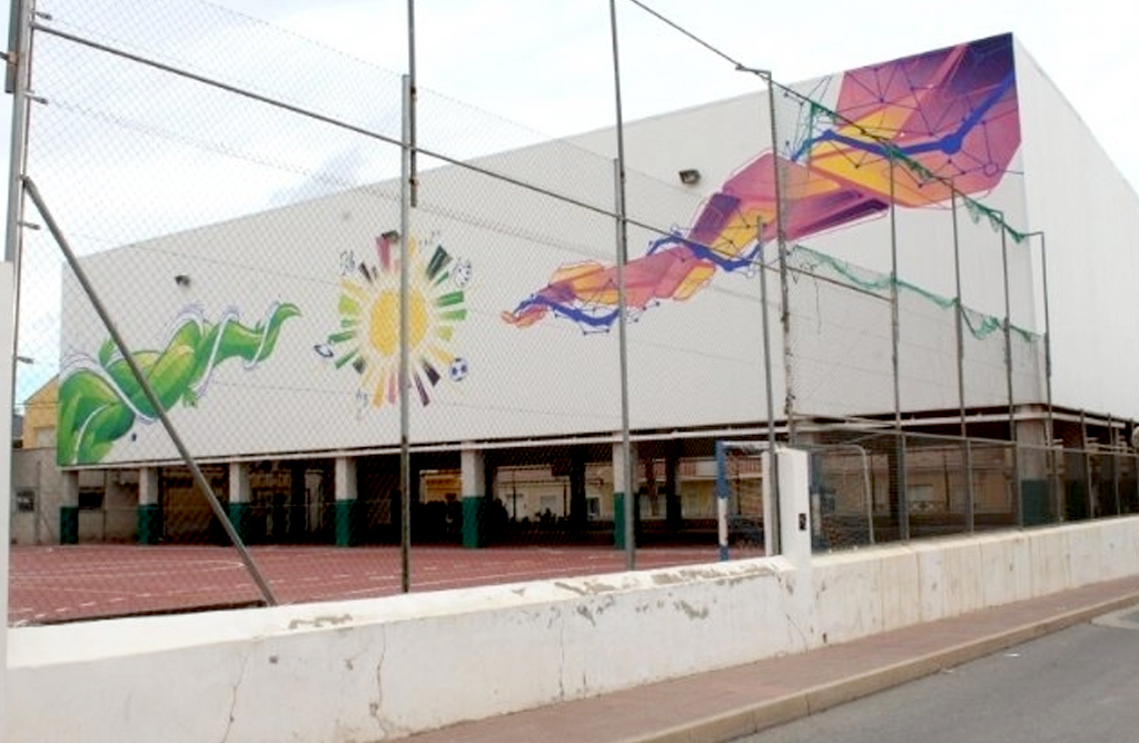 Se destinarán más de 8.000 euros al mantenimiento de la cubierta de la pista polideportiva del CEIP Santa Eulalia